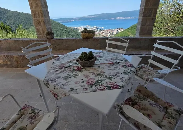 Casa Di Lukovic II